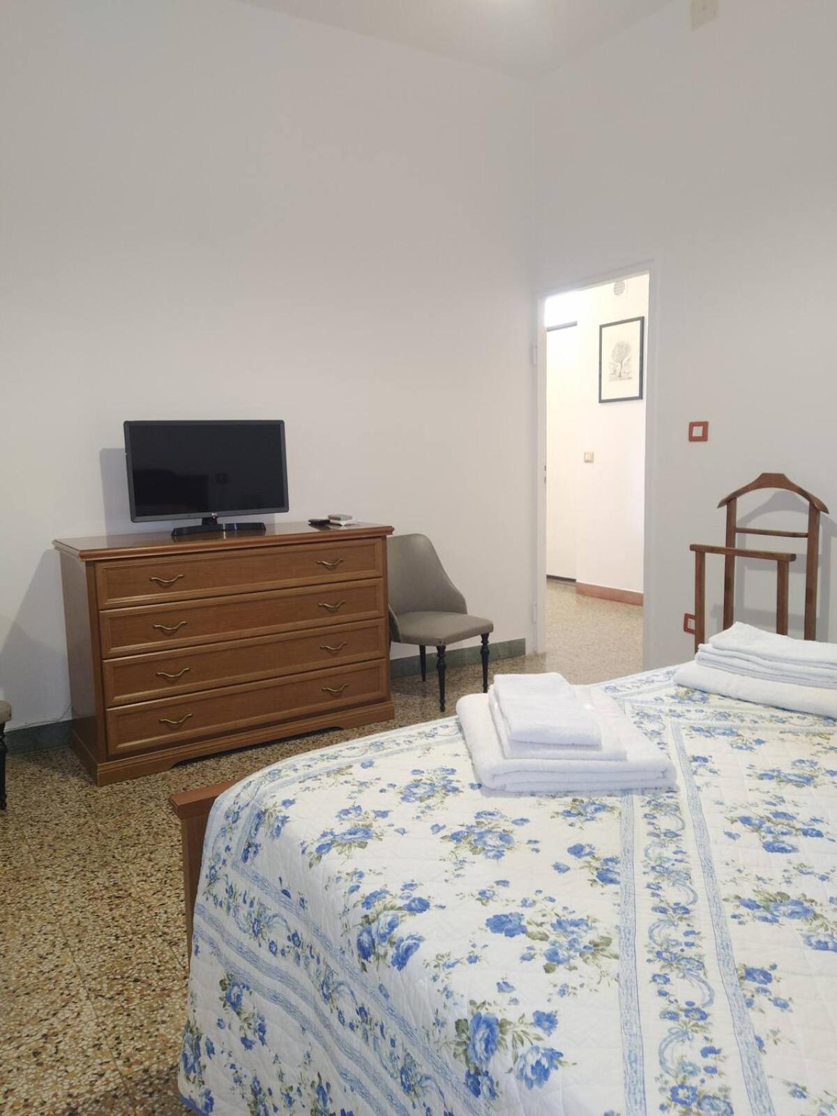Orvieto Brick House Apartment Orvieto Scalo Exterior photo